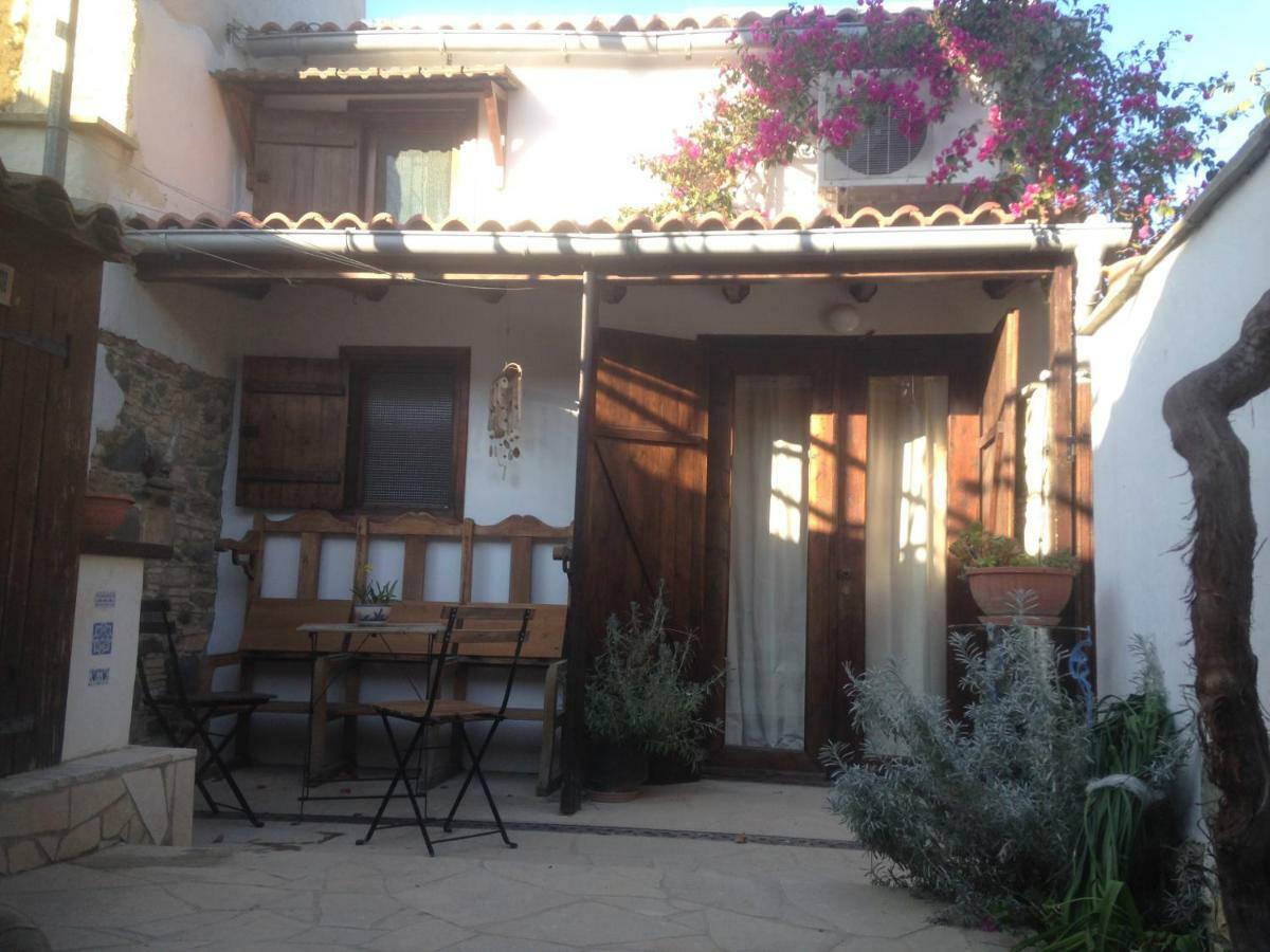 Guesthouse Gonia Pera Orinis Exterior photo